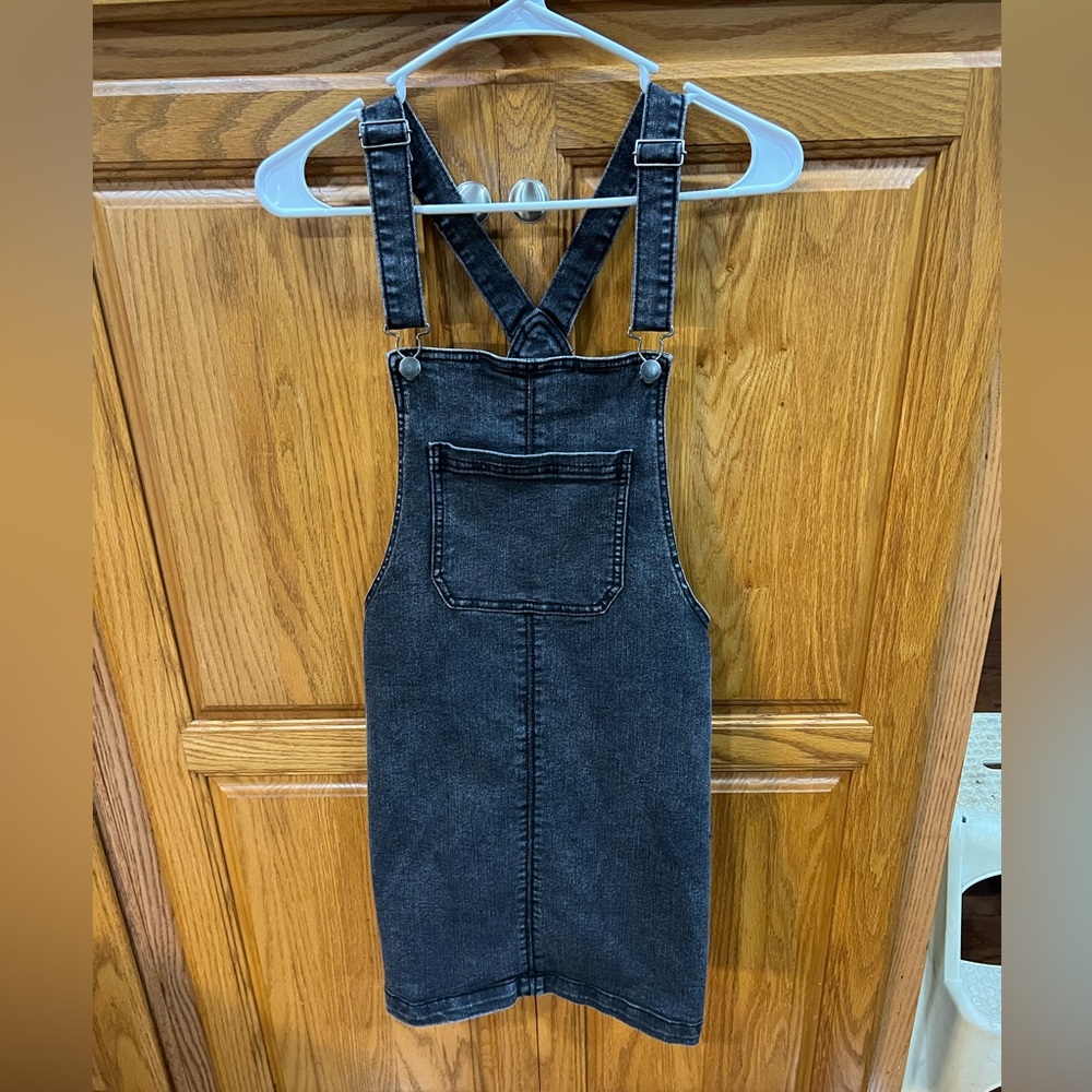 Tinsel Town cheetah print dress overalls Size L